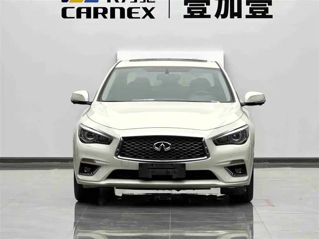INFINITI Q50L