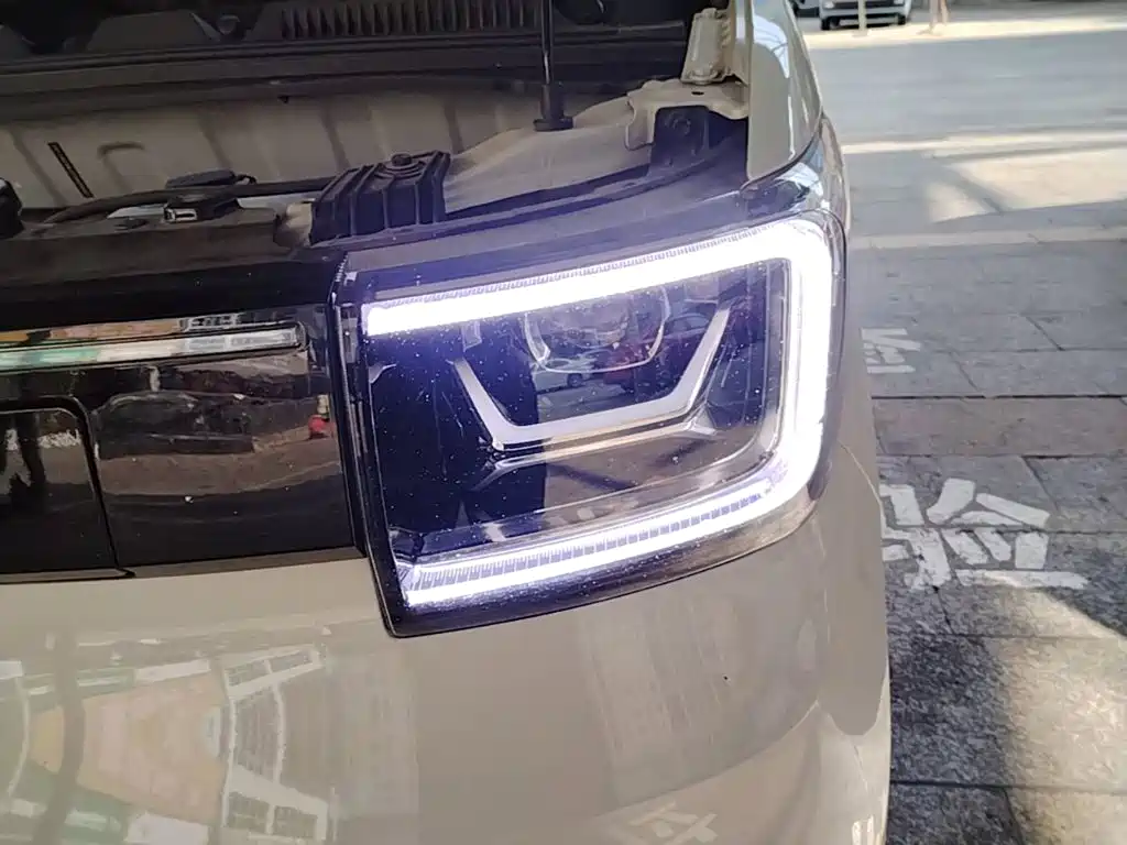 Wuling MINIEV — миниатюра 24