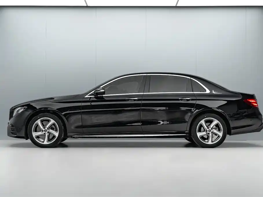 Mercedes-Benz E-Class E 2020 E 260 L Sport 4MATIC