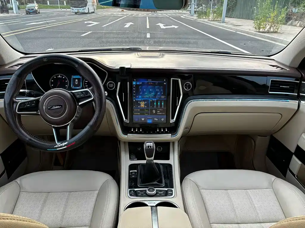 Zotye Zotye T700 — миниатюра 5