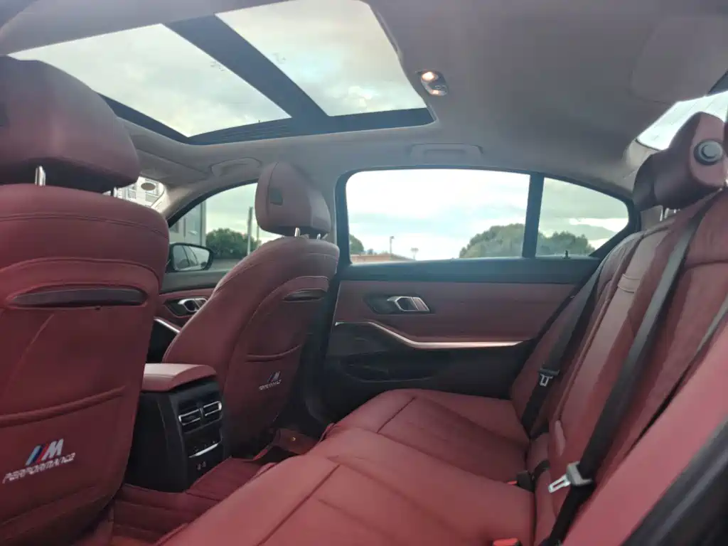 BMW 3 Series — миниатюра 8