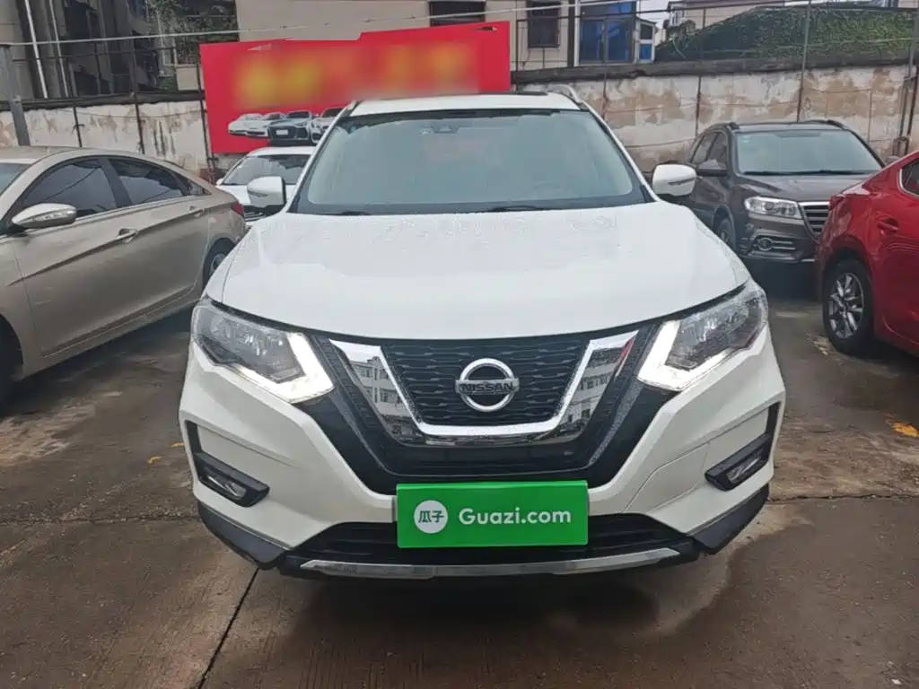 Nissan X-Trail — миниатюра 3