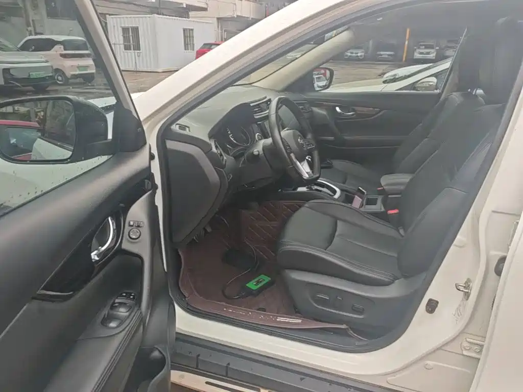 Nissan X-Trail — миниатюра 16