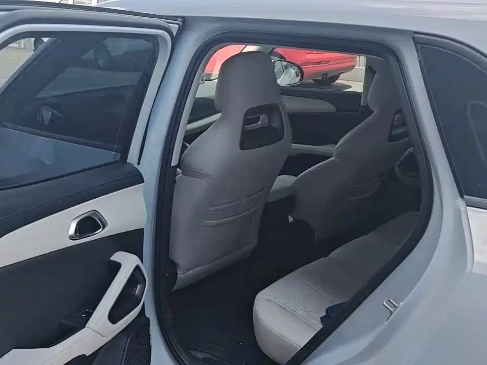 BYD Yuan UP — миниатюра 4
