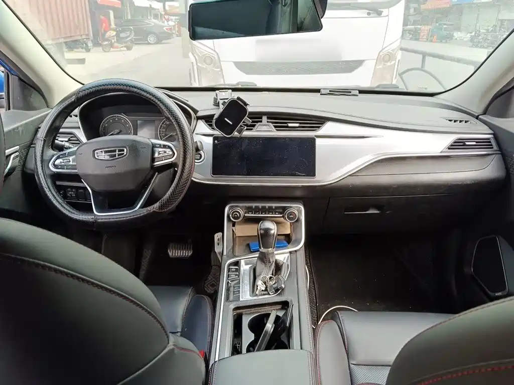 Geely Binrui — миниатюра 13