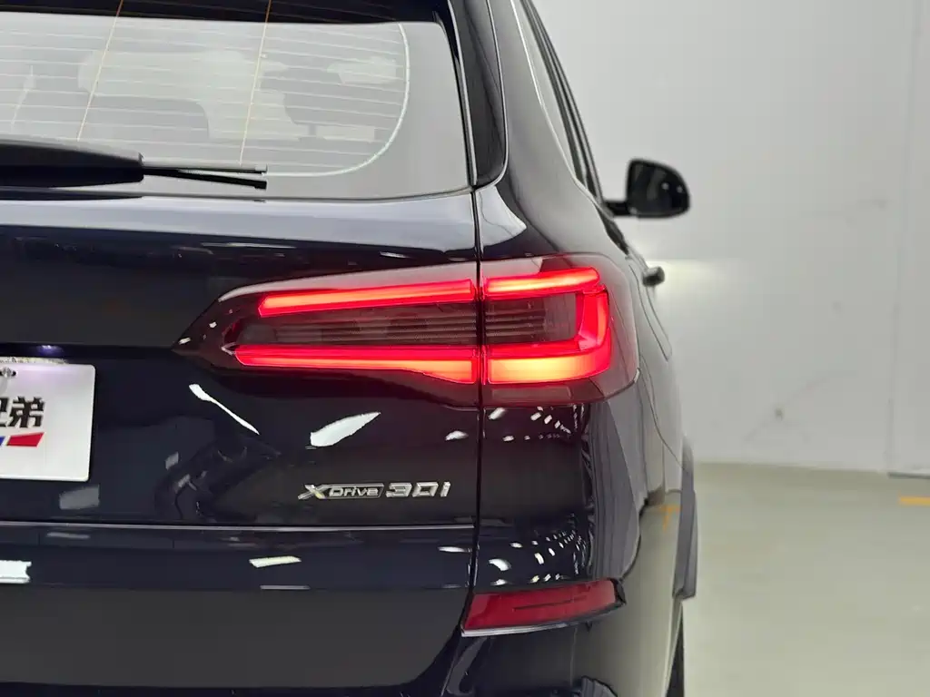 BMW X5 (Import) — миниатюра 14