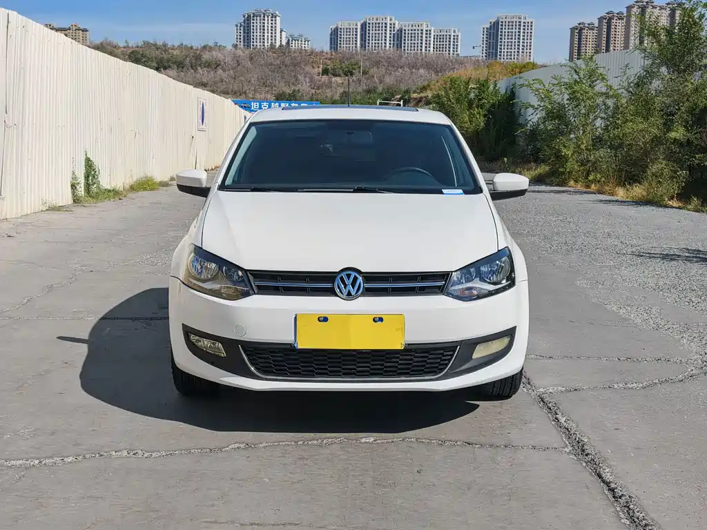 Volkswagen Polo — миниатюра 2