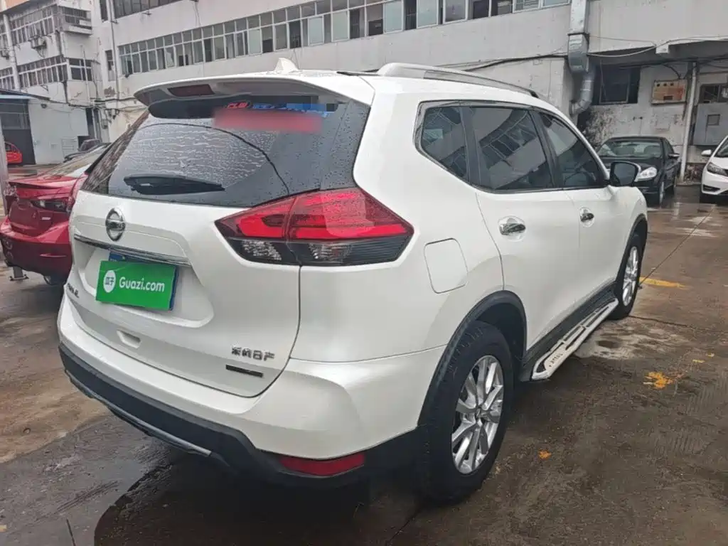 Nissan X-Trail — миниатюра 7