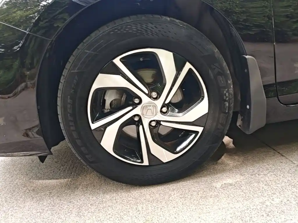 Honda Accord — миниатюра 23