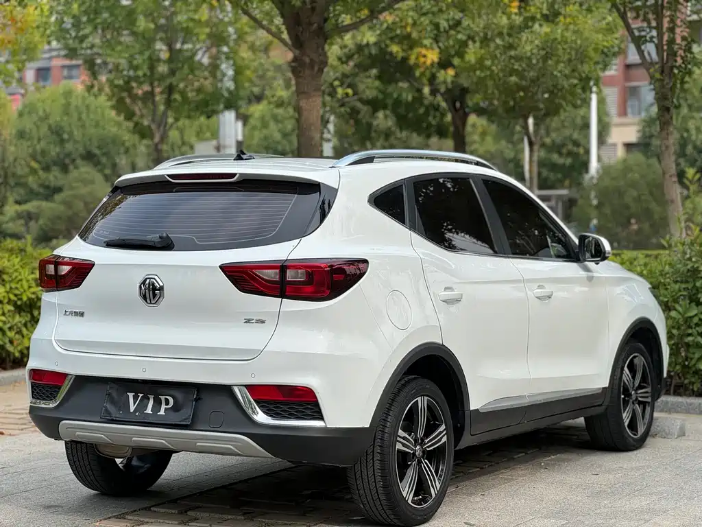 MG ZS — миниатюра 10