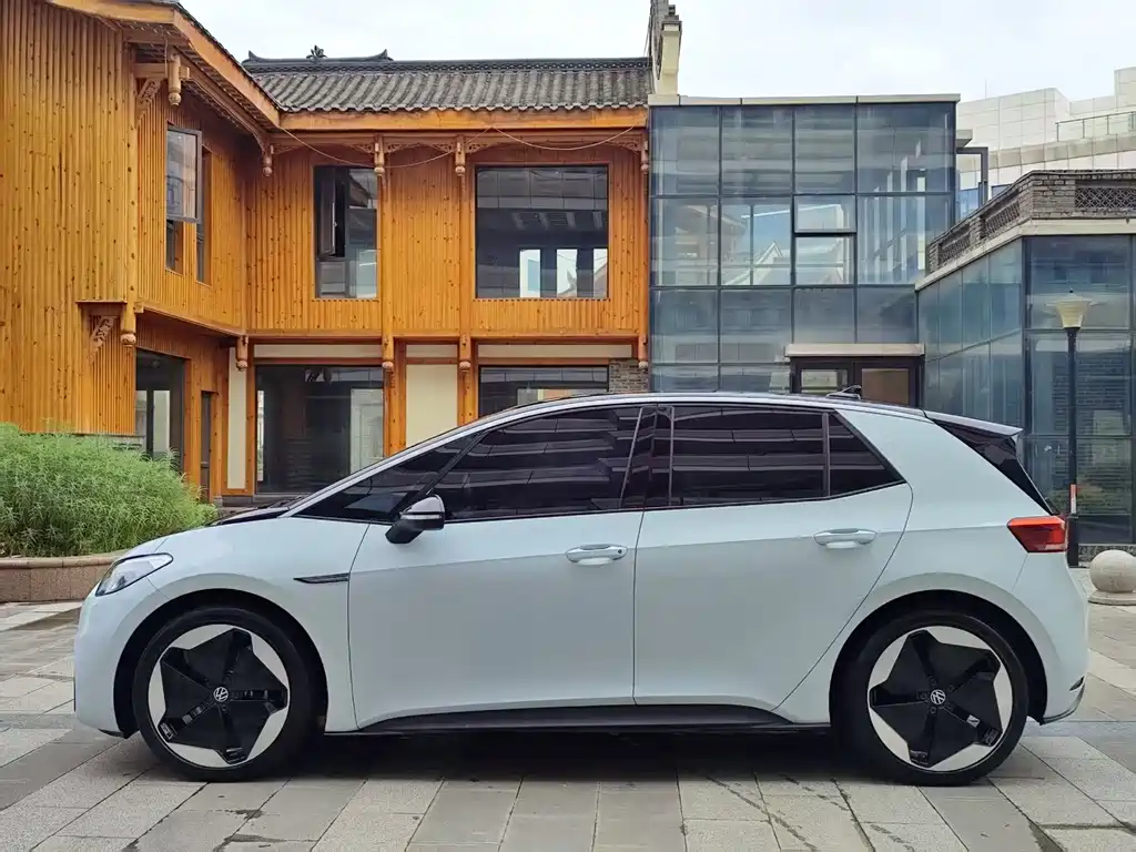 Volkswagen ID.3 — миниатюра 4