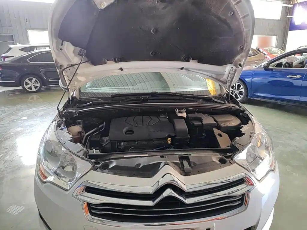 Citroen C4L — миниатюра 20