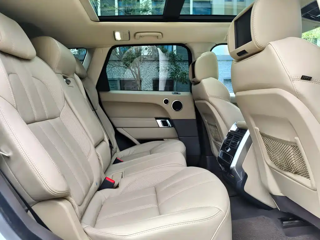 Land Rover Sport — миниатюра 9