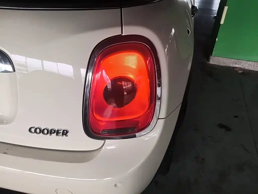 MINI Mini — миниатюра 8