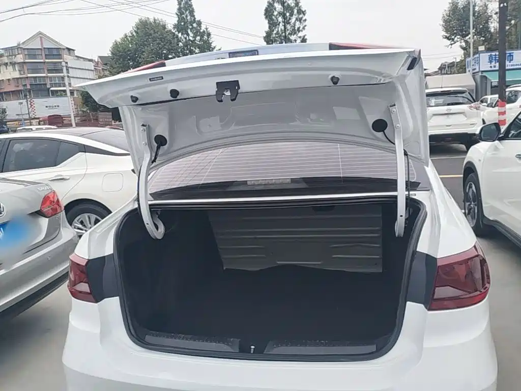 Jetta VA3 — миниатюра 19