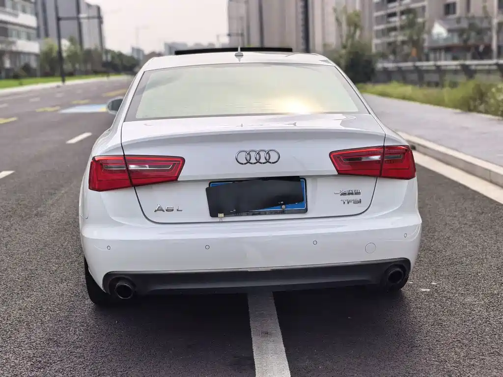 Audi A6L — миниатюра 6