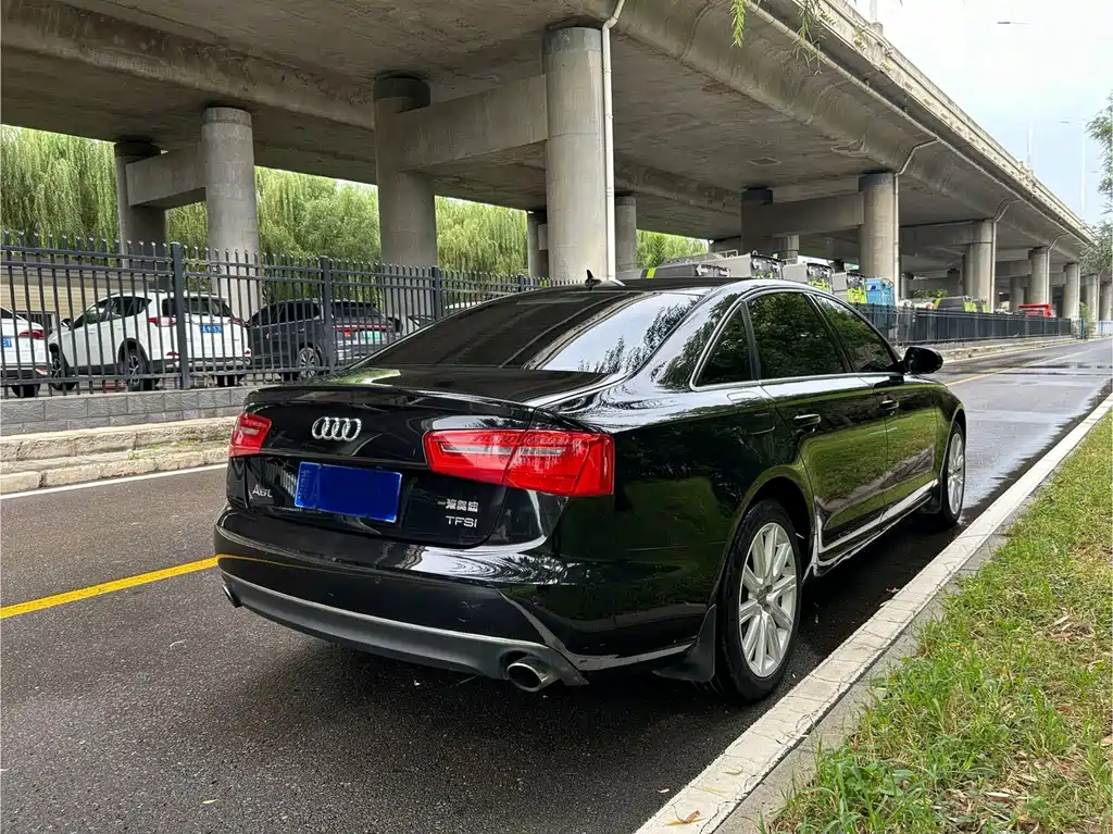 Audi A6L — миниатюра 7