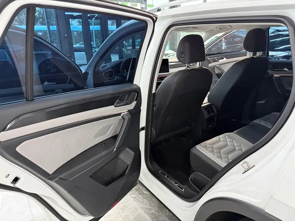 Volkswagen Tayron — миниатюра 12