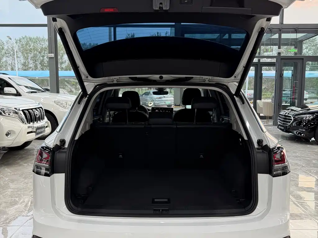 Volkswagen Tayron — миниатюра 18