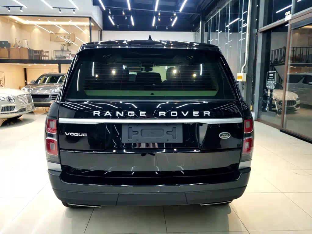 Land Rover Range Rover — миниатюра 5