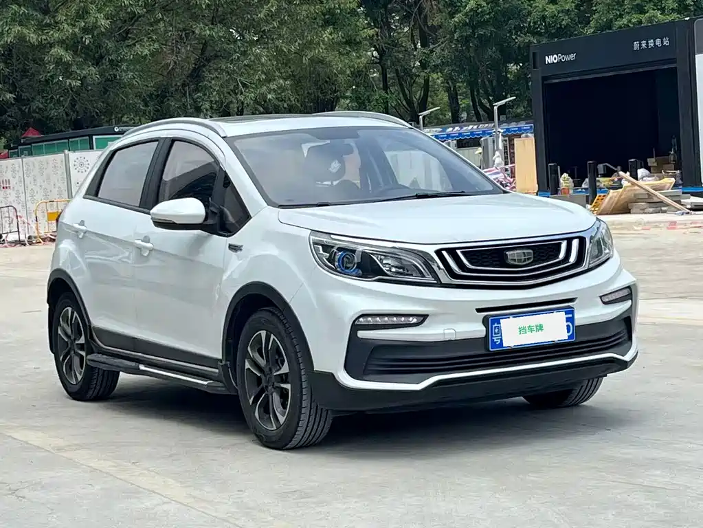 Geely Vision X3 — миниатюра 3