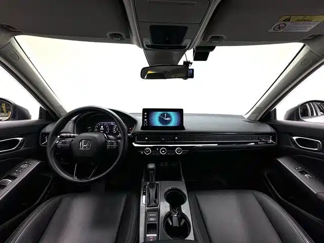 Honda Civic — миниатюра 4