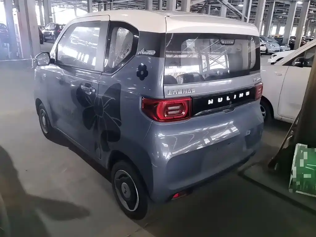 Wuling MINIEV — миниатюра 5