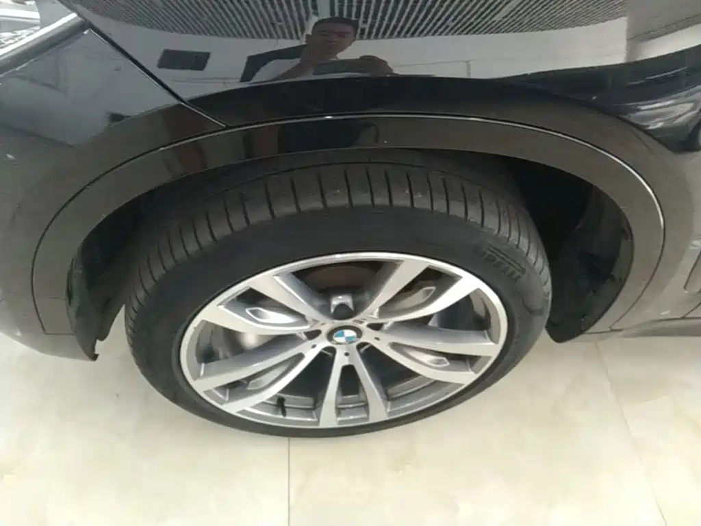 BMW X6 — миниатюра 23