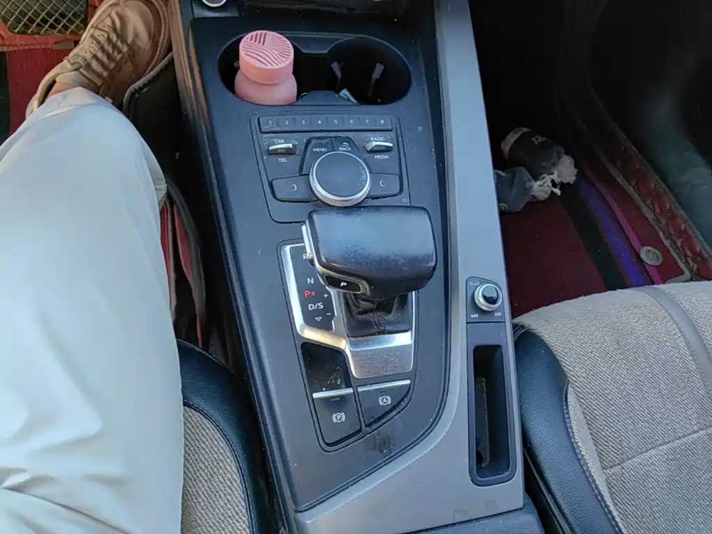 Audi A4L — миниатюра 14