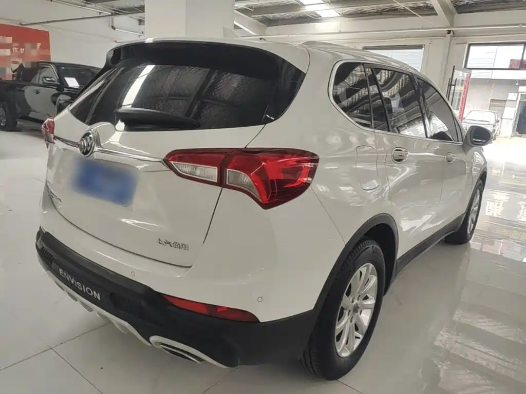 Buick Envision Plus — миниатюра 7