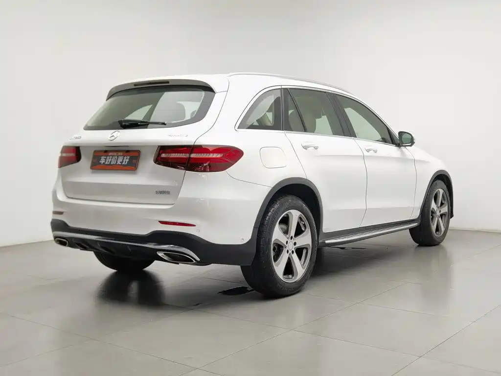 Mercedes-Benz GLC 2017 GLC 260 4MATIC Luxury