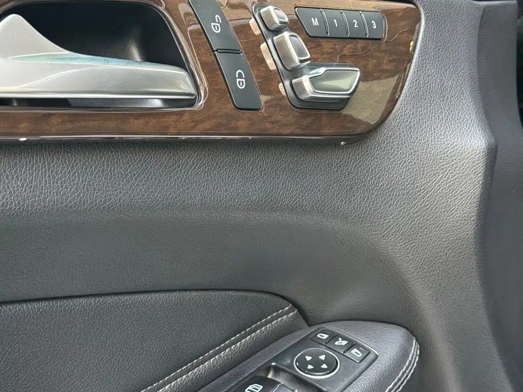 Mercedes-Benz GLS — миниатюра 10