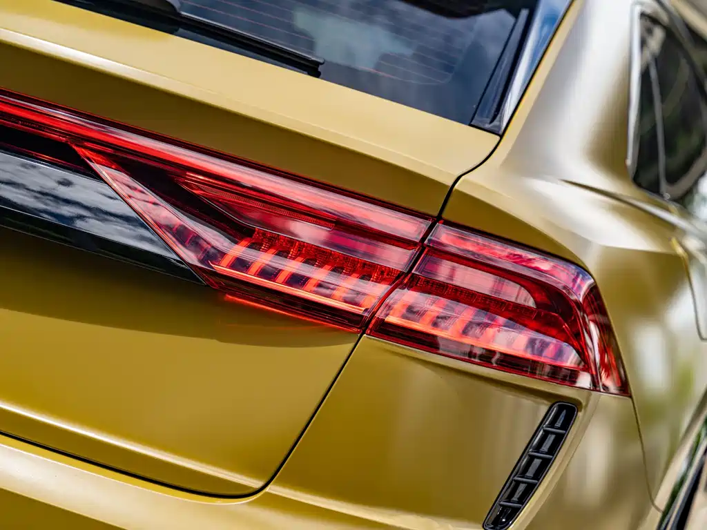 Audi RS Q8 — миниатюра 8