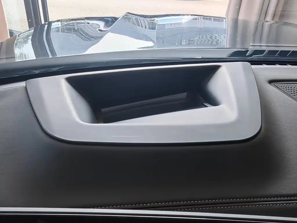 BMW X5 — миниатюра 13