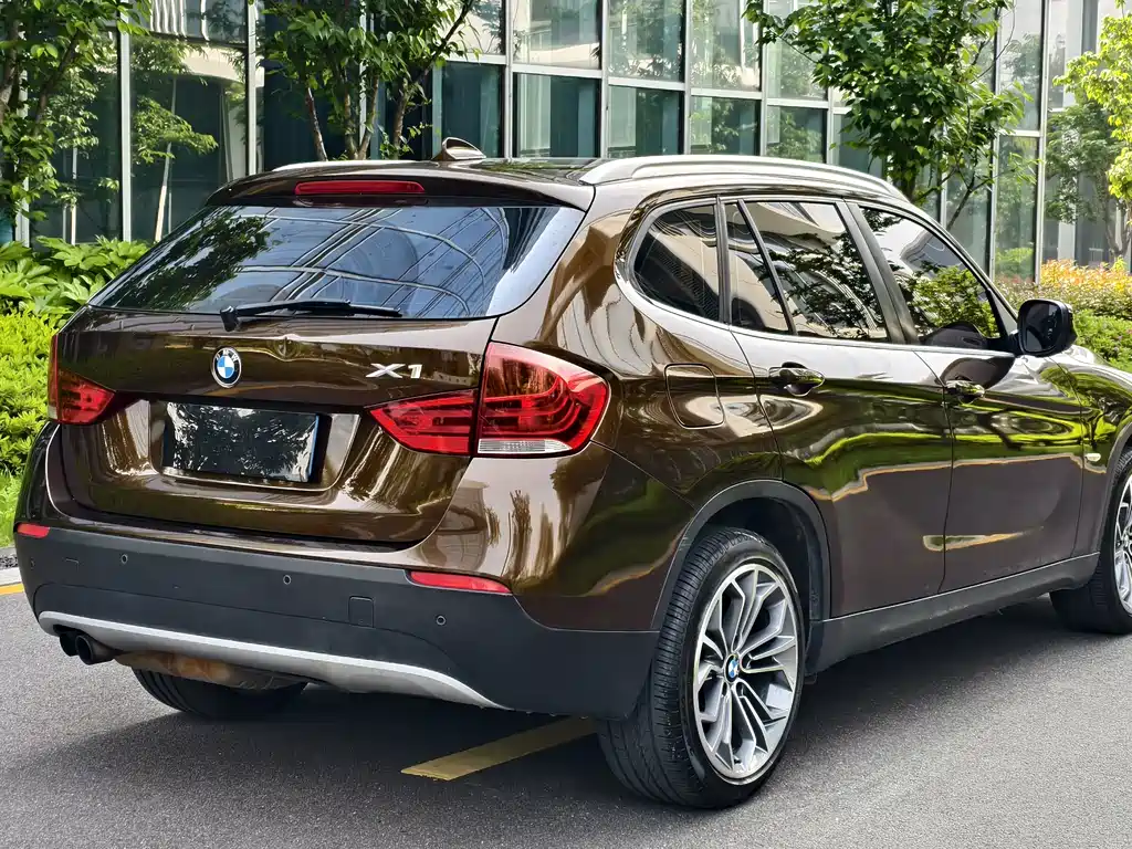 BMW X1 — миниатюра 12