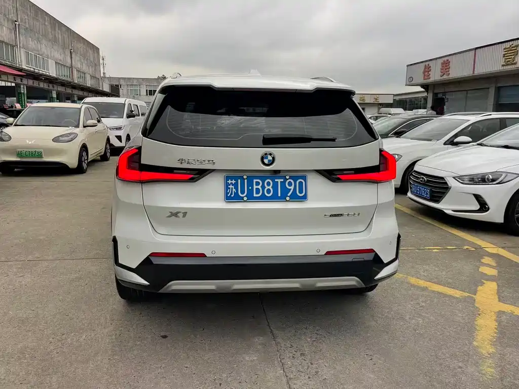 BMW X1 — миниатюра 8