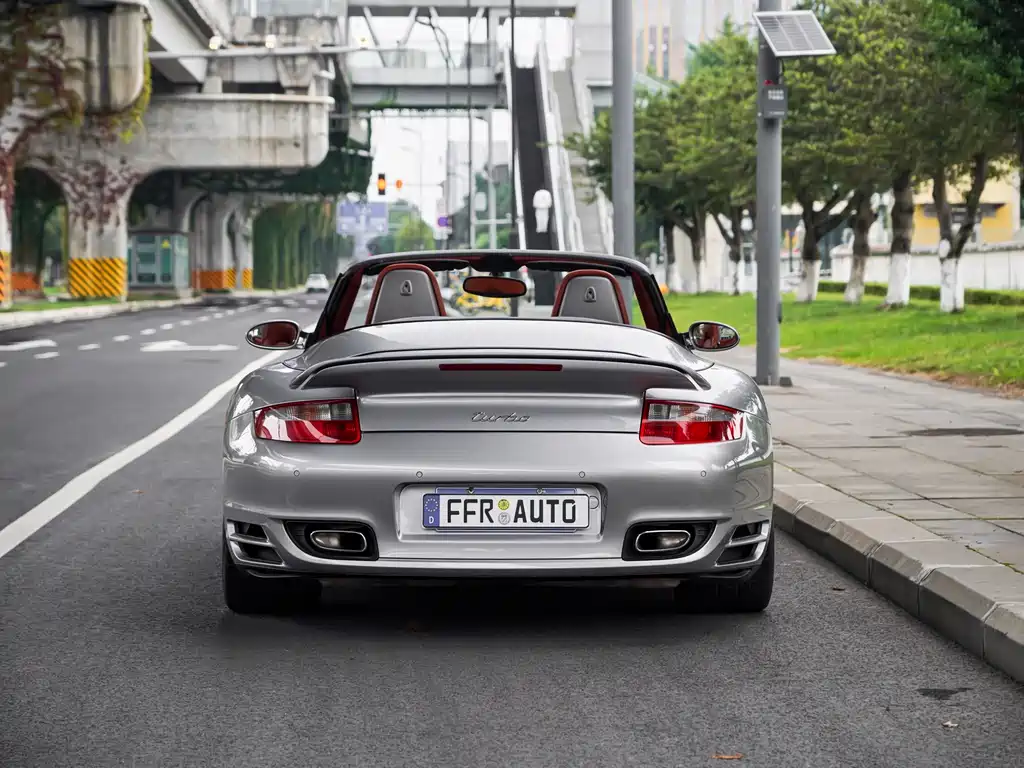 Porsche 911 — миниатюра 16