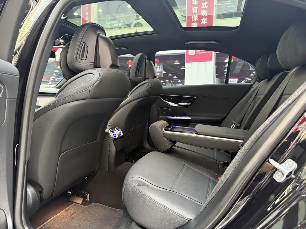 Mercedes-Benz C-Class C 2025 C 260 L Sport