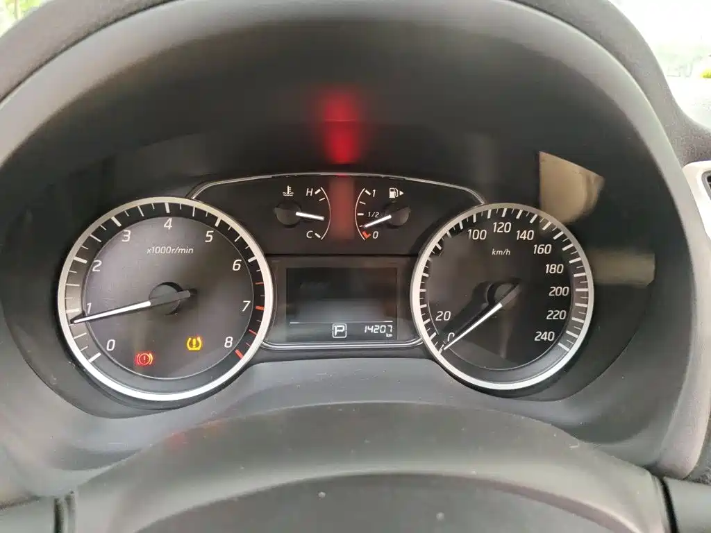 Nissan Sylphy — миниатюра 4