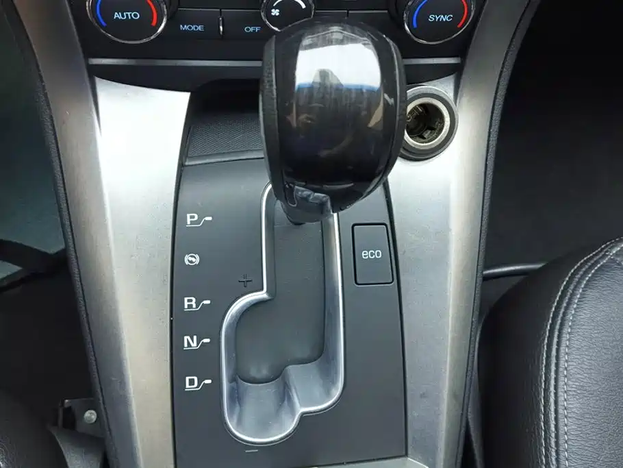 Chevrolet Captiva 2.4L 4WD Flagship Edition 7 seats, фото 16