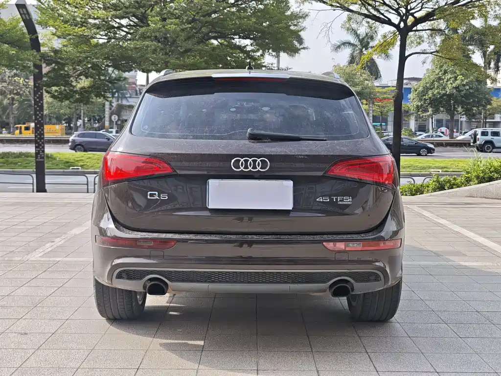 Audi Q5 (Import) — миниатюра 3
