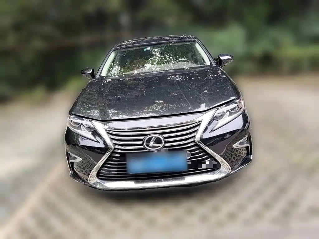 Lexus ES — миниатюра 24