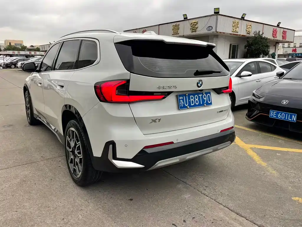 BMW X1 — миниатюра 7