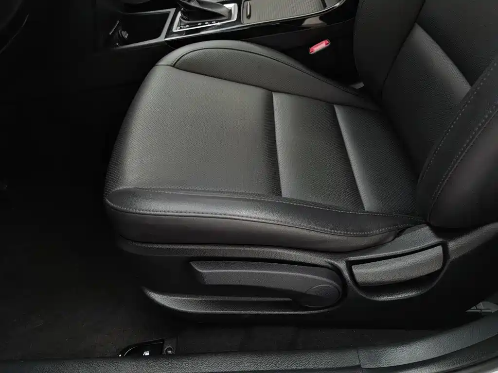 Hyundai Mistra — миниатюра 20