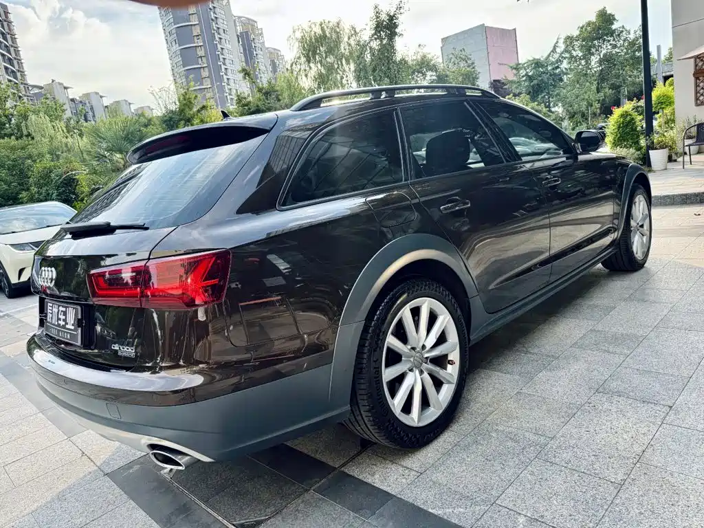 Audi A6 2015 3.0T allroad quattro