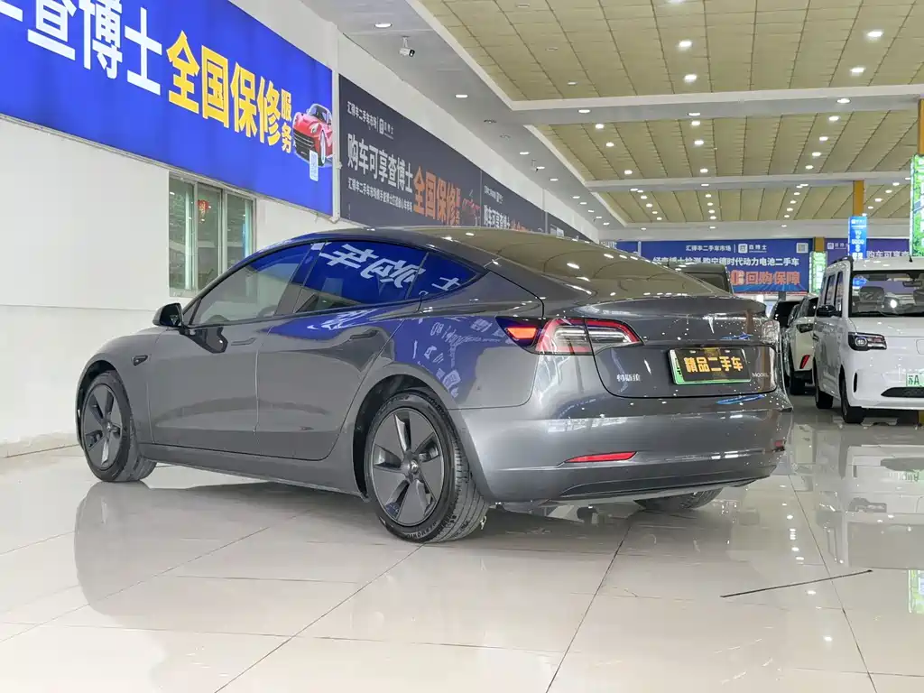 Tesla Model 3 — фотографии объявления, Фото 5