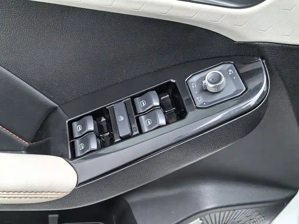 Haval Chitu — миниатюра 9
