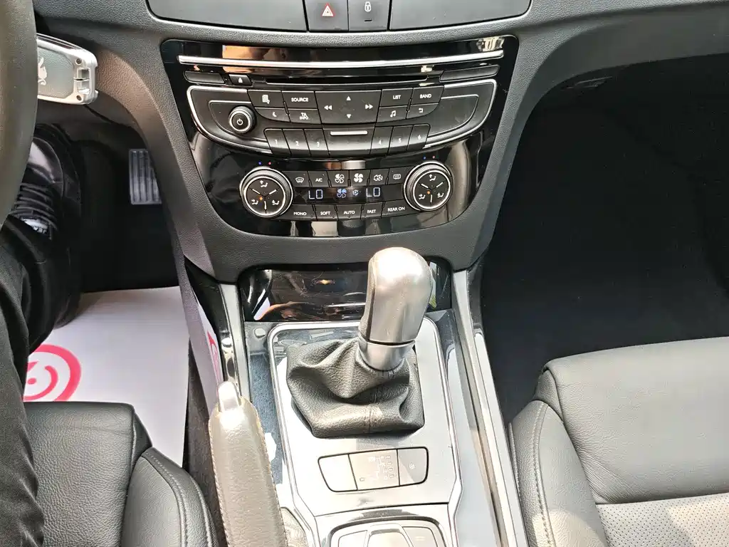 Peugeot 508 — миниатюра 18