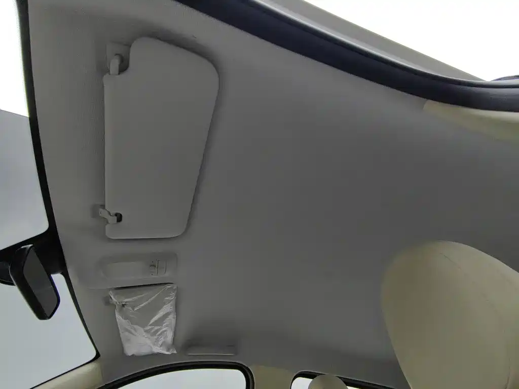 Wuling MINIEV — миниатюра 14