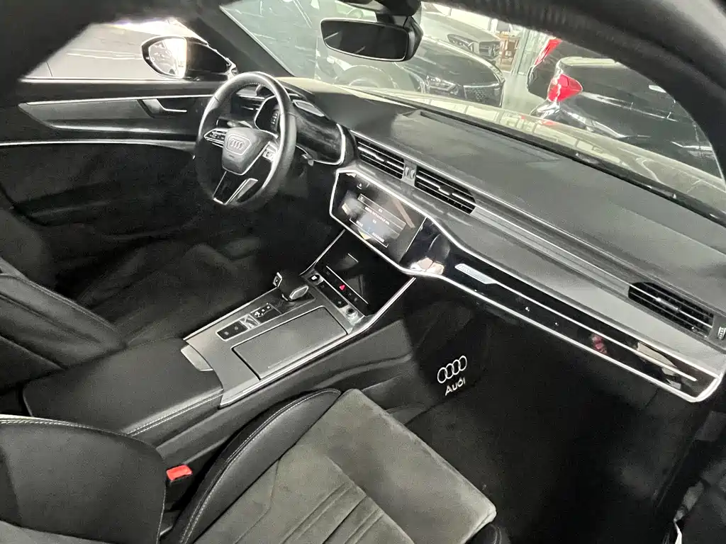 Audi A6L — миниатюра 7